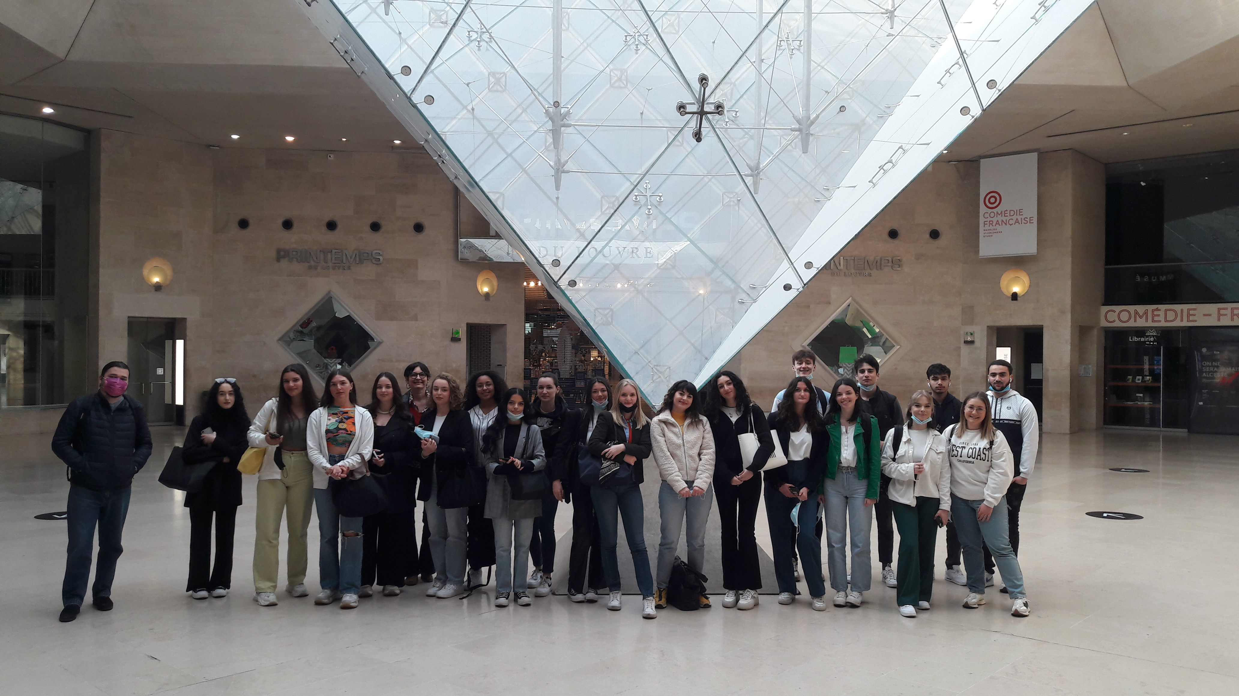 Une journée à Paris pour les élèves de DGEMC « Le pouvoir le pouvoir de la parole et les lieux de Pouvoirs »